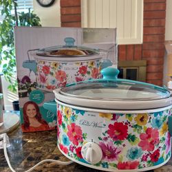 The Pioneer Woman 6 Quart Portable Slow Cooker 