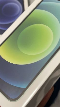 iPhone 12 64 Gb T-Mobile /sprint