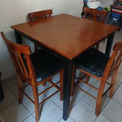 Kitchen Table 