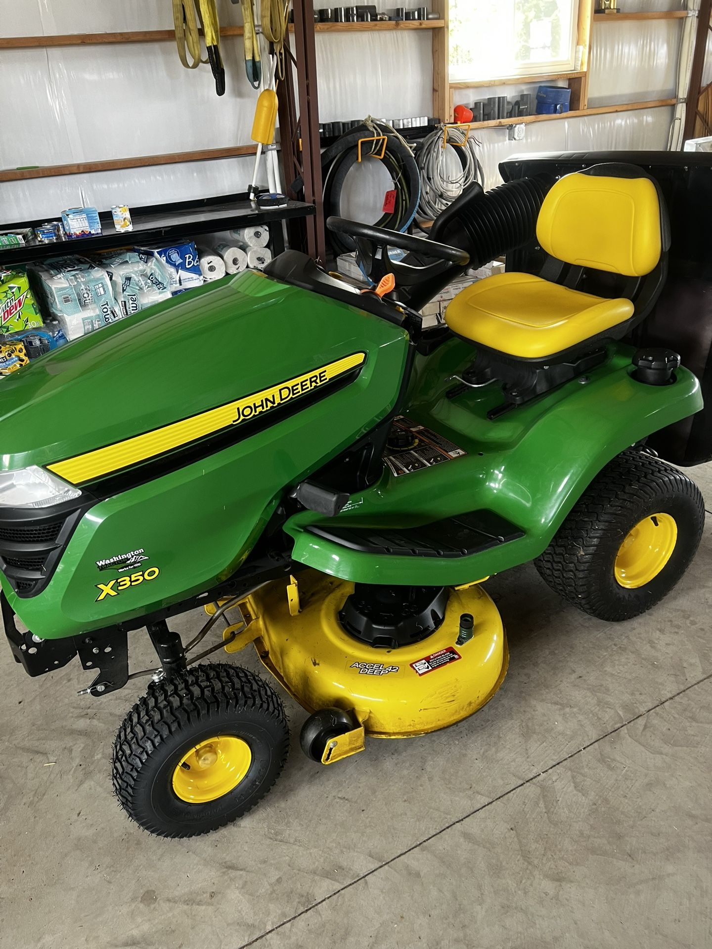 2020 X350 John Deere Riding Mower w/ 7-bu (247-L) 2-Bag Hopper Assembly