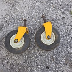 ((READ AD))((set of TWO))((TWO 11X4X5 Spindles & wheels Cubcadet ZEROTURN)) Zeroturn Mower 