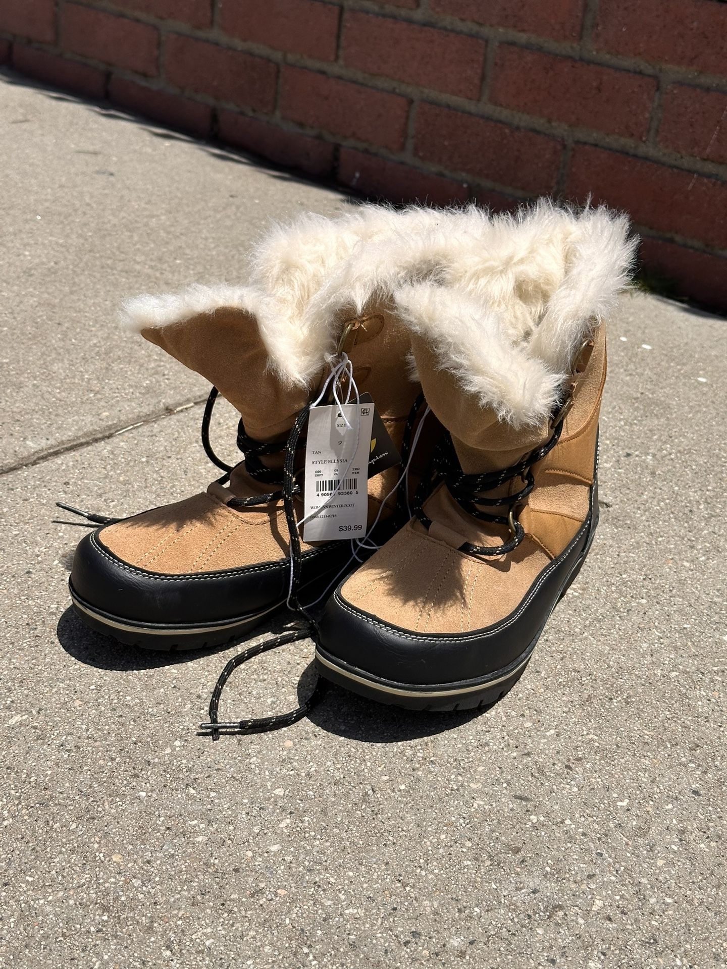Leather Winter Boots With Faux Fur Size 9