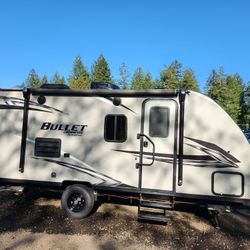 2021 Bullet Keystone Crossfire 1700BHS