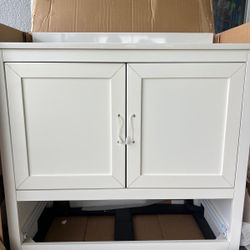 36" BATHROOM VANITY