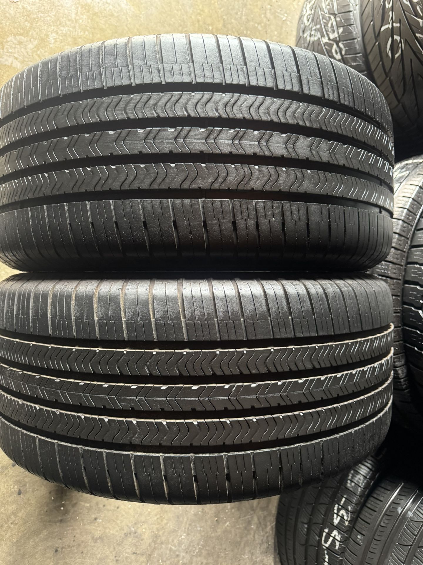 Pair Of 285 40 20 Goodyear Eagle Sport Run Flat Tires