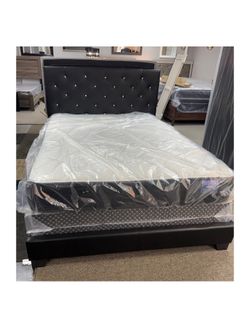 Full Size bed and Mattresses