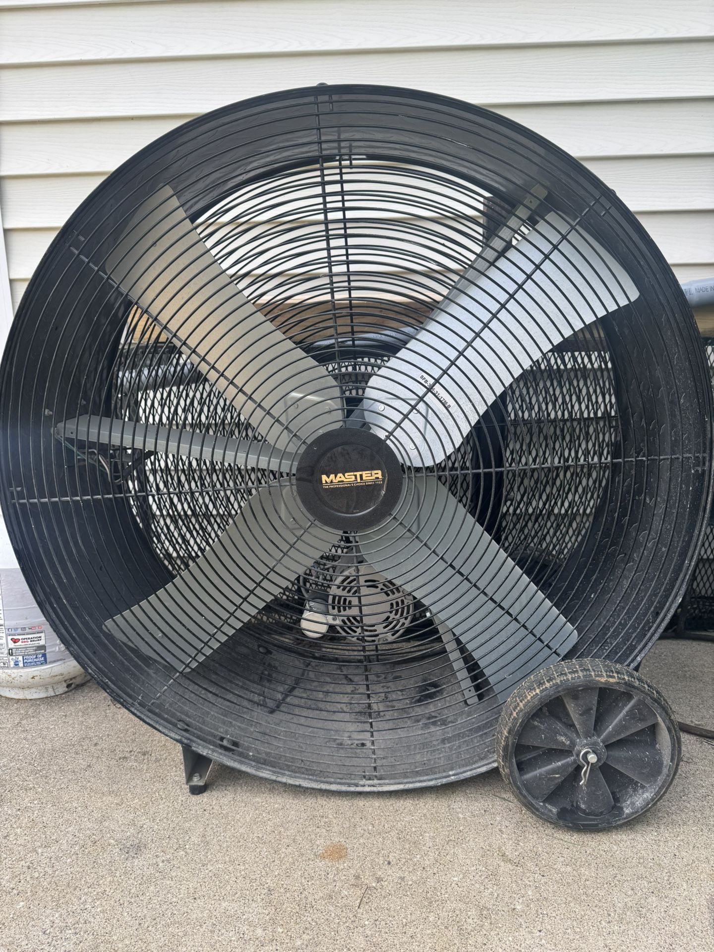 Master Fan Portable Drum Fan