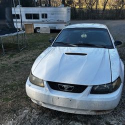 Mustang 2001 V6