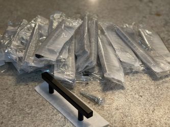 Brand New—Black 6” Square Cabinet Pulls- 25pk