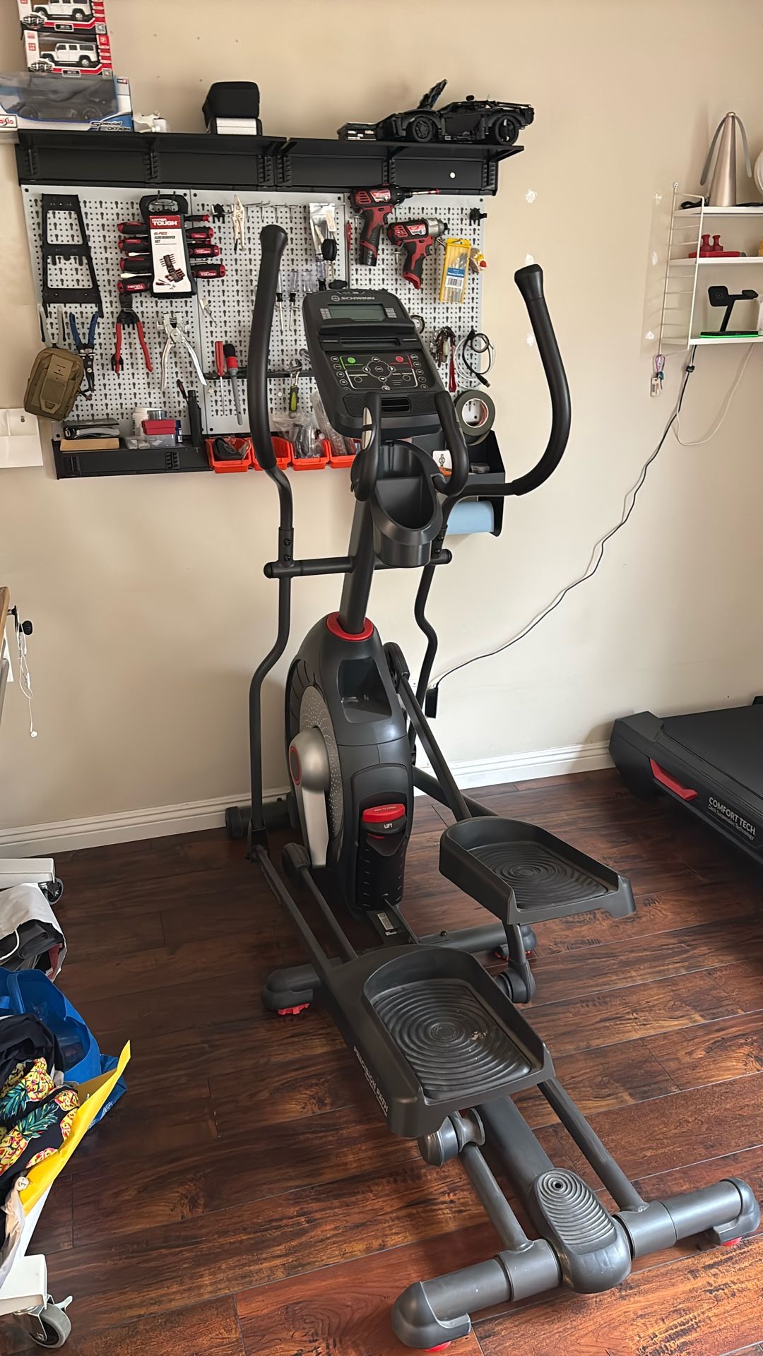 Schwinn 430 Elliptical Machine Get That Summer Body 