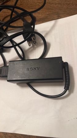 Sony AC adapter 19.5V