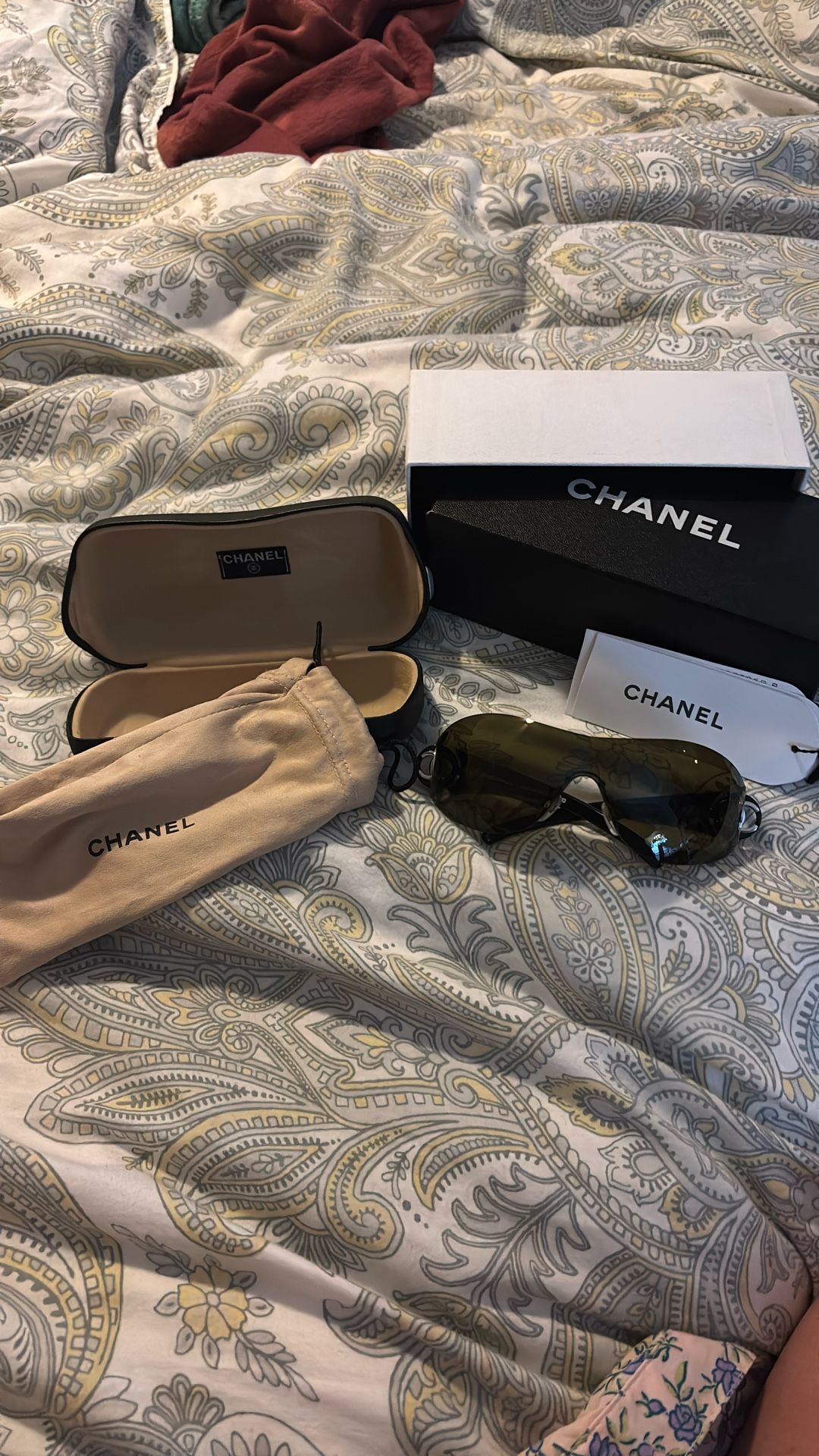 Chanel Woman Sunglasses