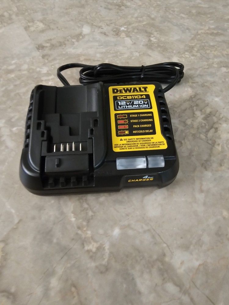 Cargador Dewalt DCB1104 12v/20v 4Amp