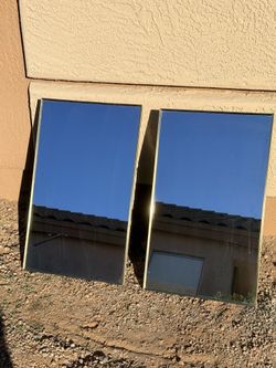 Set (2) Internal Bathroom Medicine Cabinets with Mirror (LxWxH: 4.5” x 15.5” x 25.5”)