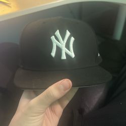 ny baseball hat