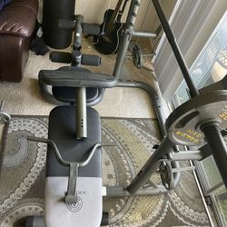 Golds Gym Weight Bench W/ Leg Extension And Weights