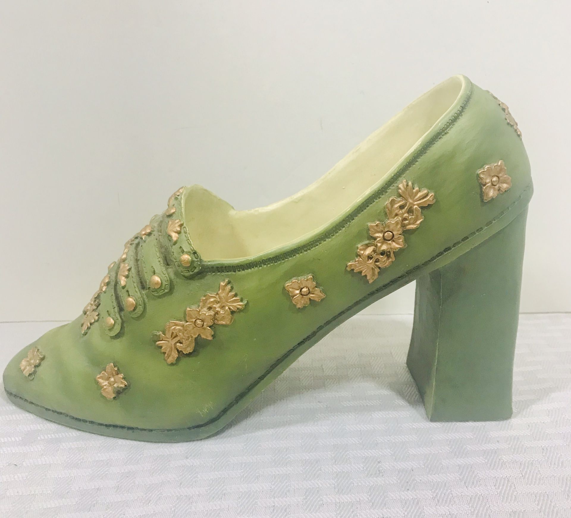 Victorian Green Shoe Figurine High Heel Pump