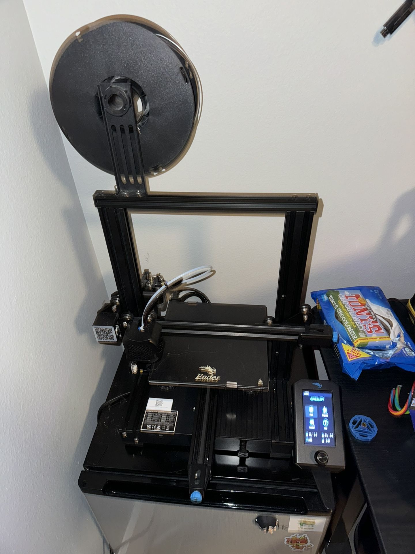 Creality Ender 3 V2 3D printer