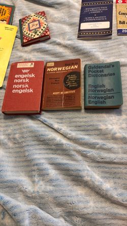Norwegian Language Dictionary Books Set of 3