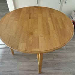 Bed Bath Beyond - Drop Leaf Table 