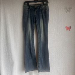 YMI jeans boot cut woman junior size 5 low rise
