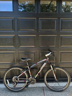 Jamis Trail X1 Mountain Bike 26”