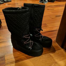 Hunter Quilted Snow Boots 