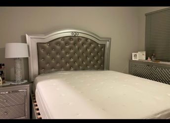 Bedroom set 4