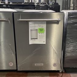 New KitchenAid Stainless Steel Dishwasher‼️‼️