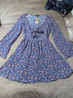 New American Eagle Dress (tags attached) Flower pattern