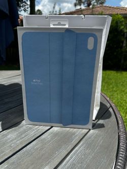 Apple- Blue iPad Smart Folio Case for iPad 10th Generation - Never Used