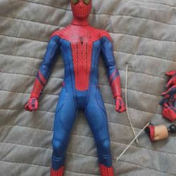 The Amazing Spiderman Hot Toys 