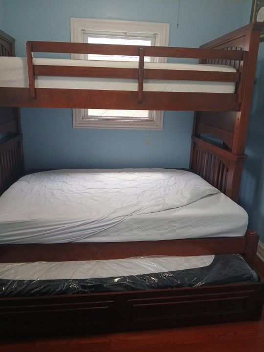 twin over full bunk bed with twin trundle