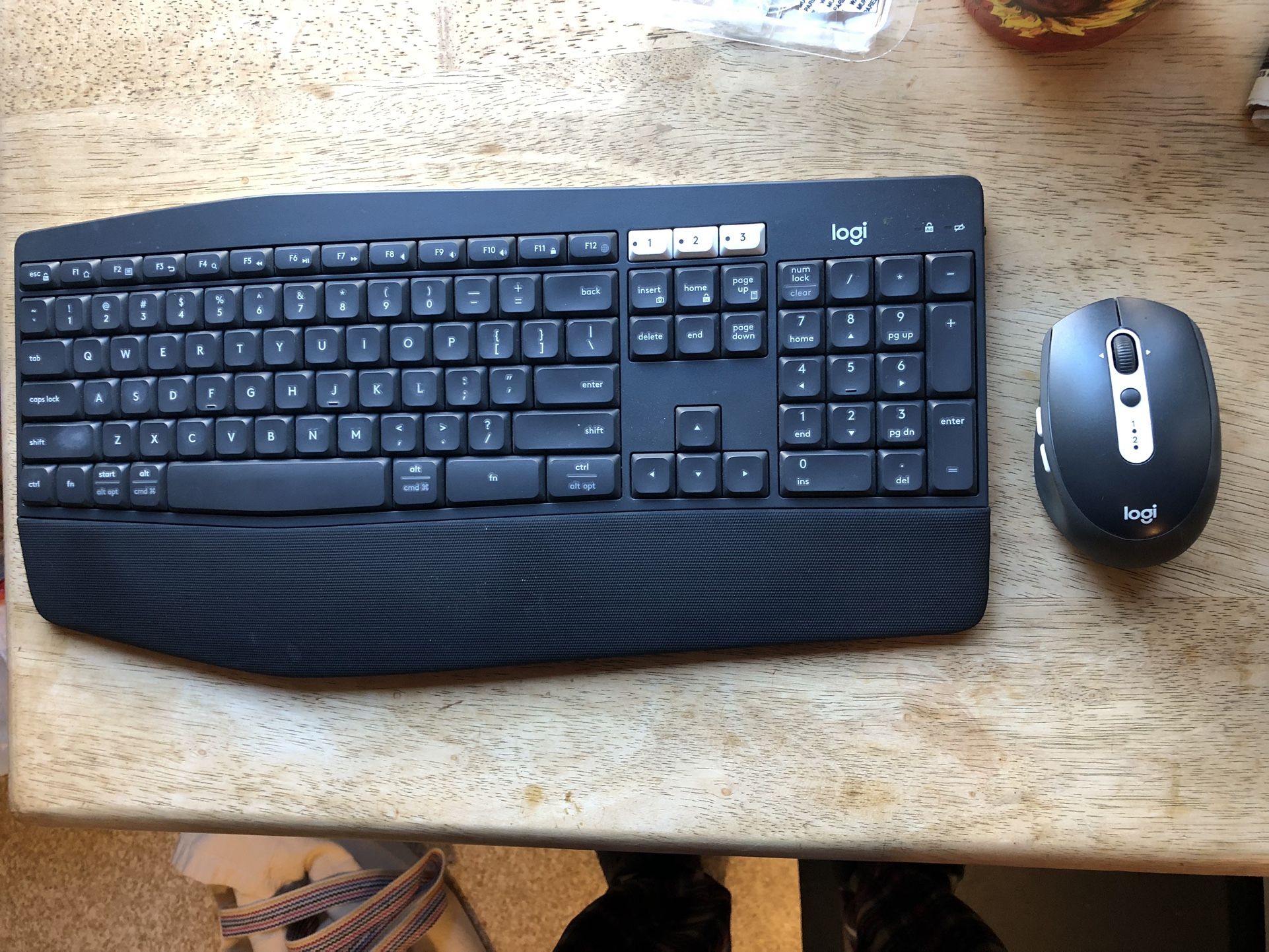 Wireless Mouse And Keyboard