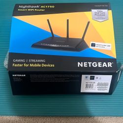 Nighthawk AC1750