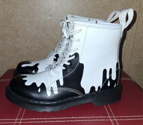 Dr. Martens Air Wair AW004 Kids US 2 Boots Black & White Paint Splatter 