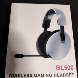 WIRELESS BLUTOOTH GAMING HEADSET WITH BLUTOOTH AND USB 2.4GHZ DONGLE AND WIRED USB-C