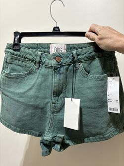 Urban outfitters BDG low rise shorts womens size 28, green vert , BNWT