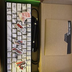 Huntsman Mini White And Custom Keycap