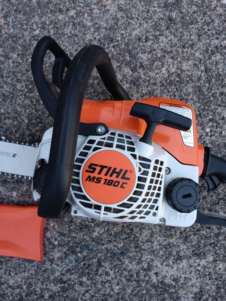 Stihl MS180C 16in Bar Chain Saw. Has soft start. Other tools. Four pick