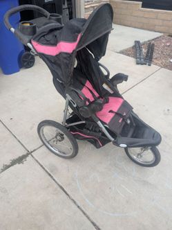 Baby stroller $10