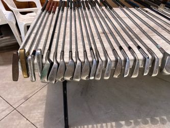 VINTAGE GOLF CLUB COLLECTION – 33 CLUBS TOTAL