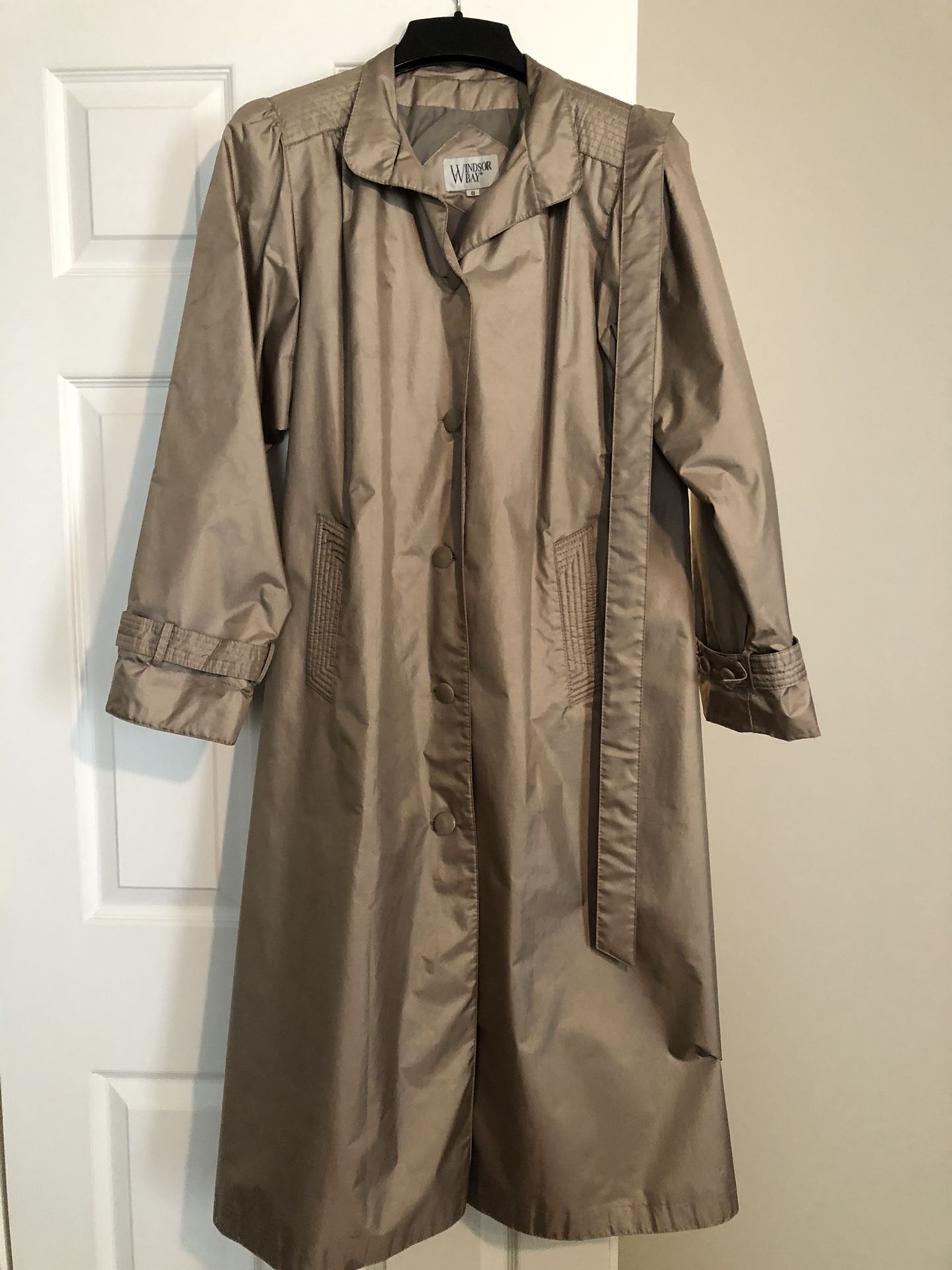 Windsor Bay Rain Coat