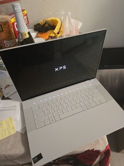 2025 DELL XPS 16" 9640, CPU: i9 evo Edition, Graphics: 4080 GPU, RAM:32GB 5600hz, Storage: 2TB NVMe, Display: 4k OED TOUCHSCREEN