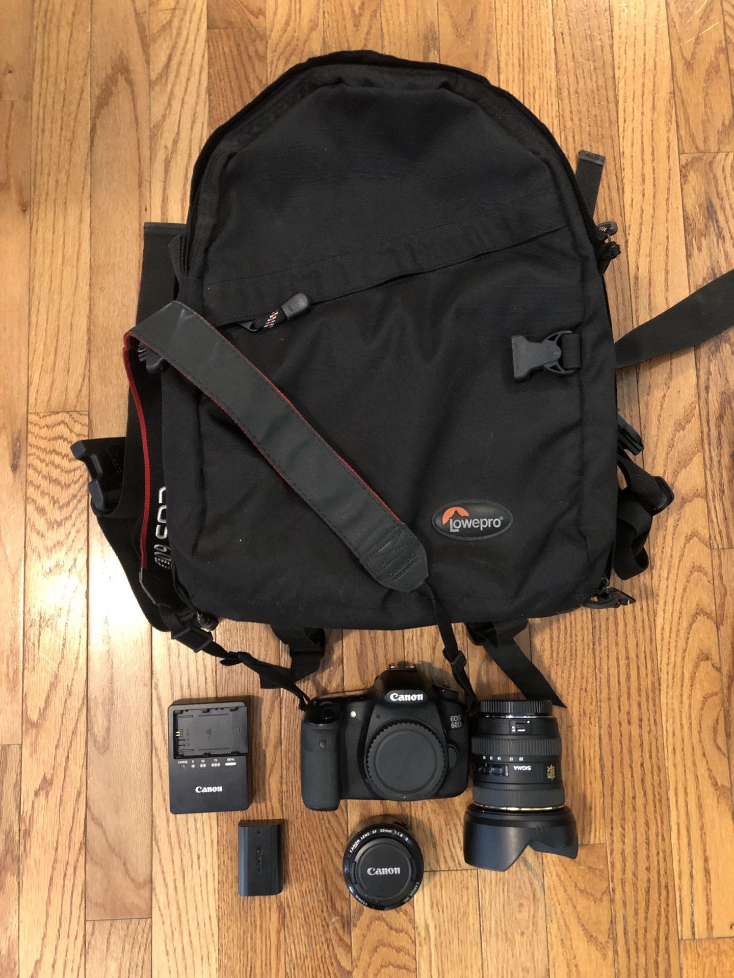 Canon EOS 60D Body and 2 Lenses; ; with bag