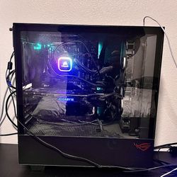 Gaming pc & gaming monitor