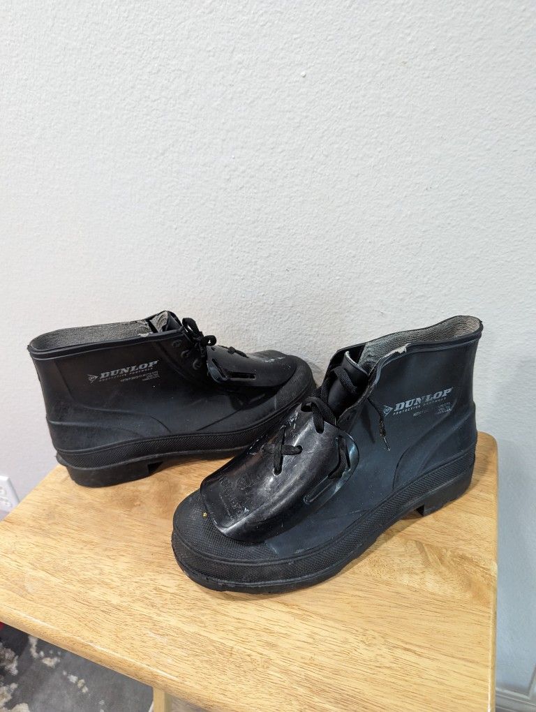 Dunlop Protective Footwear Men's Steel Toe Rubber Boot Work Rain boots Size13
