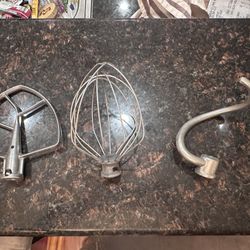 KitchenAid Professional 600 6qt w/attachments