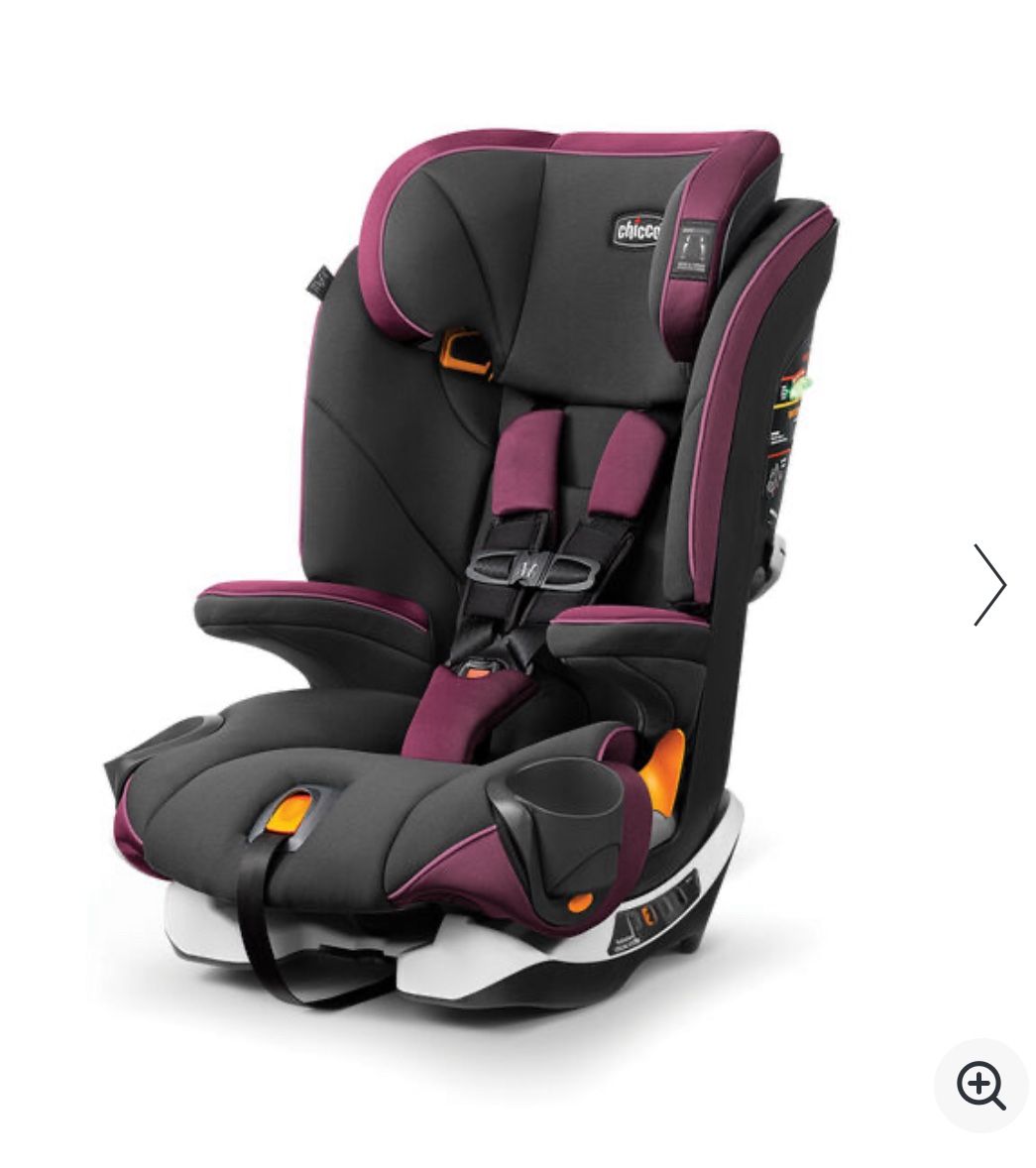 Chicco MyFit Harness + Booster Car Seat Gardeniae