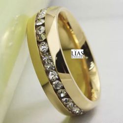New 18k Yellow Gold Men’s Wedding Ring 